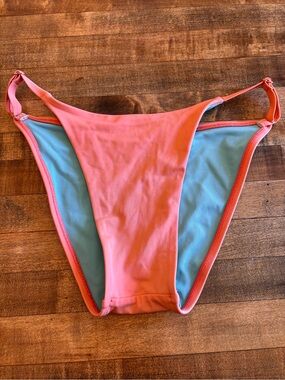 Jolyn Darya Coral Pink Redondo color Bikini Bottom size small